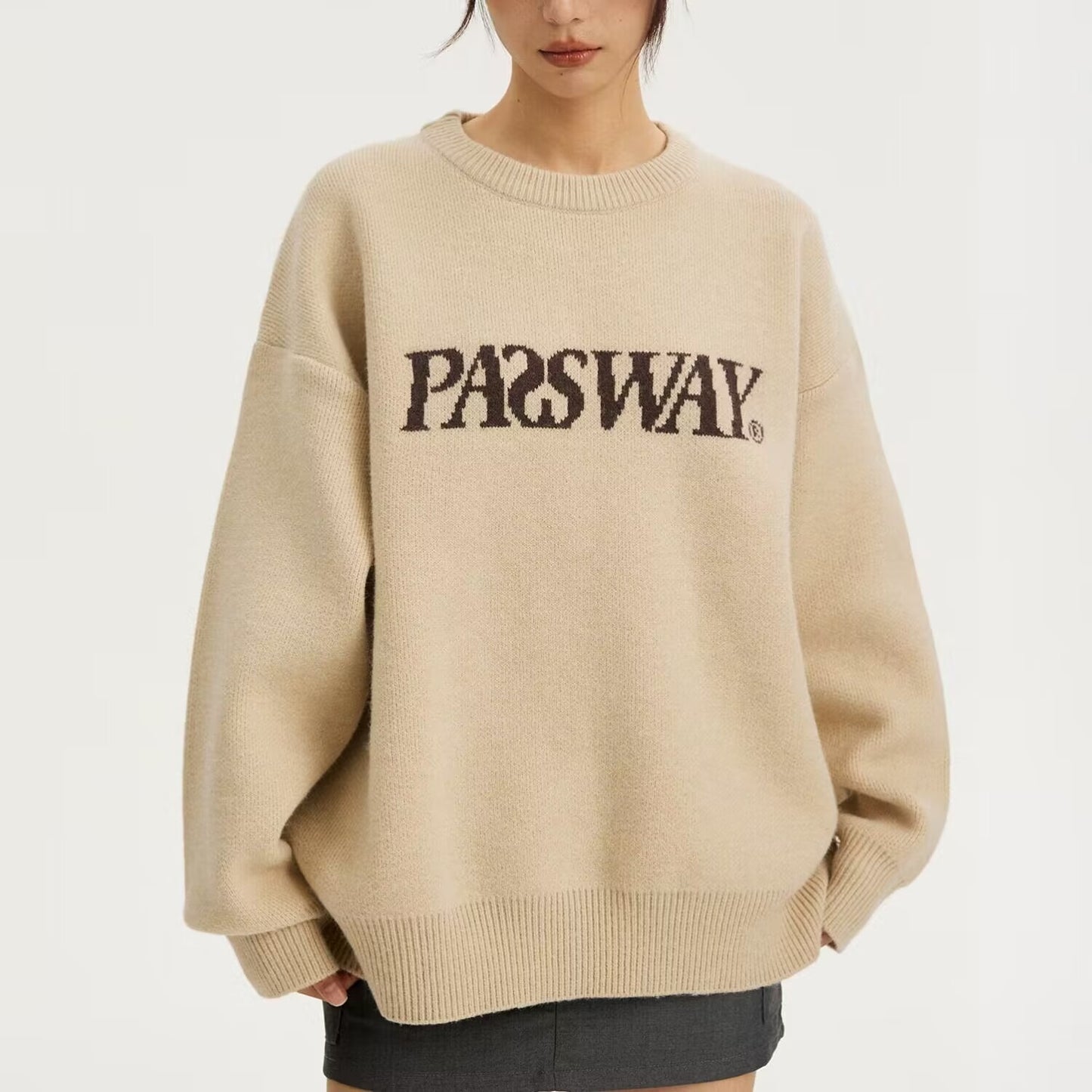 Women's Vintage- Long Sleeve Sweatshirt for Relaxed Comfort